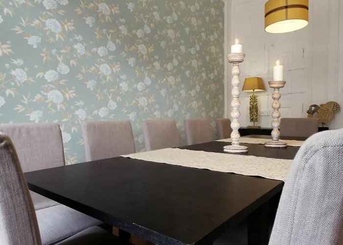 Localtraveling Downtown - Family Apartmán