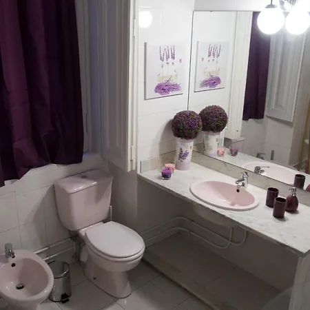 Localtraveling Downtown - Family Apartman