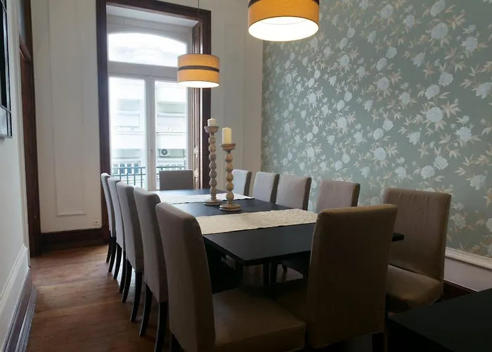 Localtraveling Downtown - Family Apartman